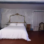 Piazza Castello Apartment